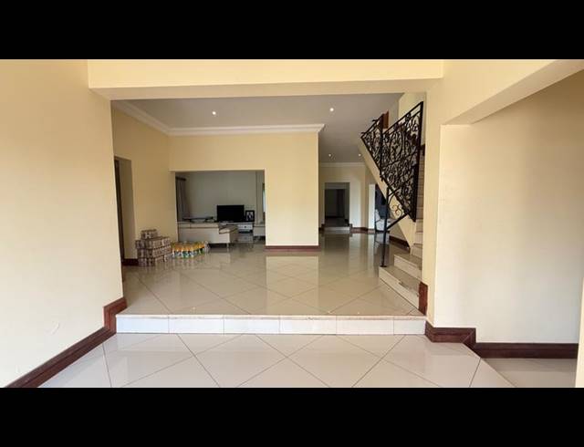 6 BEDROOM PROPERTY TO RENT IN BROADACRES